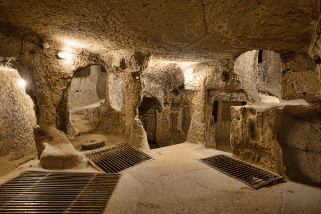 Room inside the Cu Chi tunnel in Vietnam